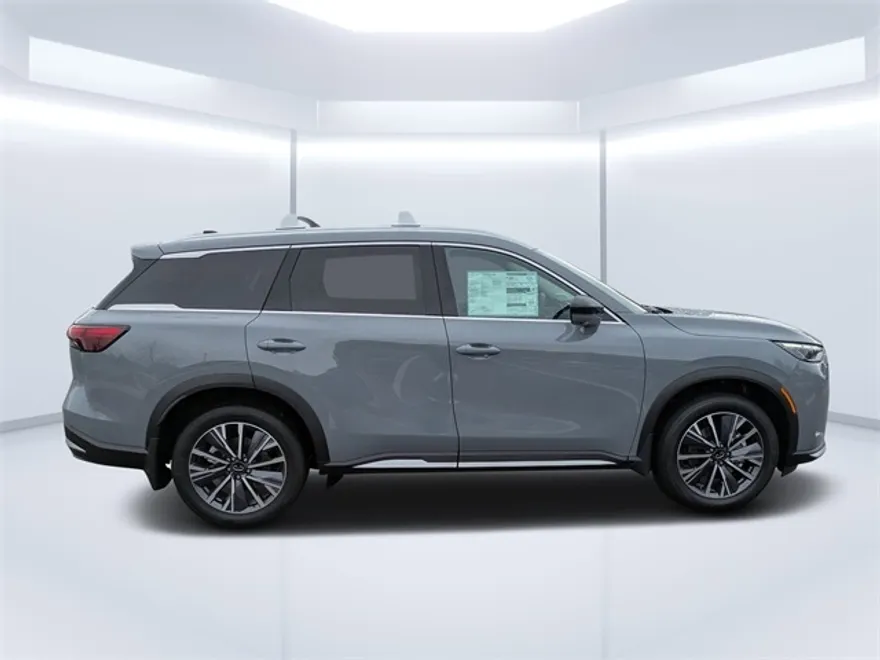 2026 Infiniti QX60 Luxe photo 1