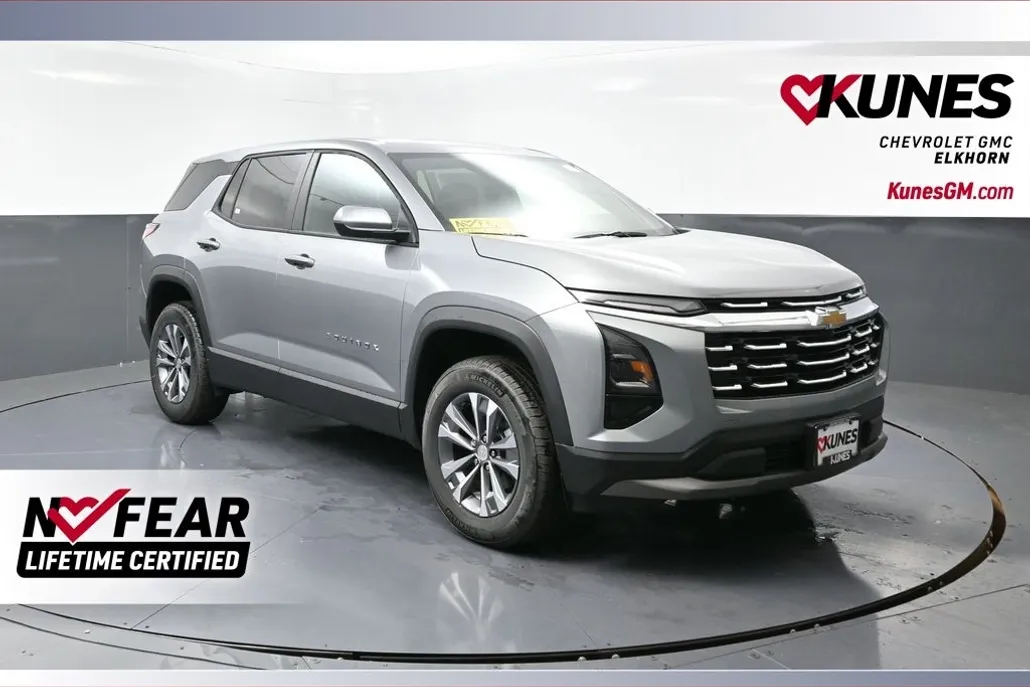 2026 Chevrolet Equinox LT photo 1