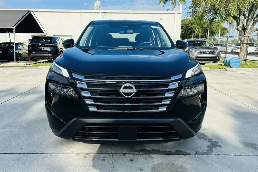 2026 Nissan Rogue S photo 1