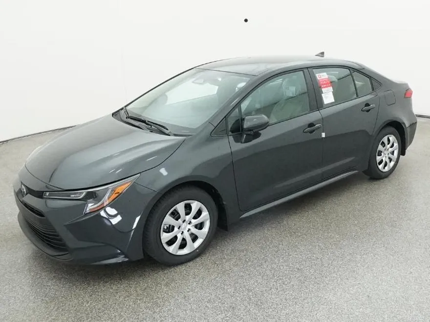 2026 Toyota Corolla LE photo 1
