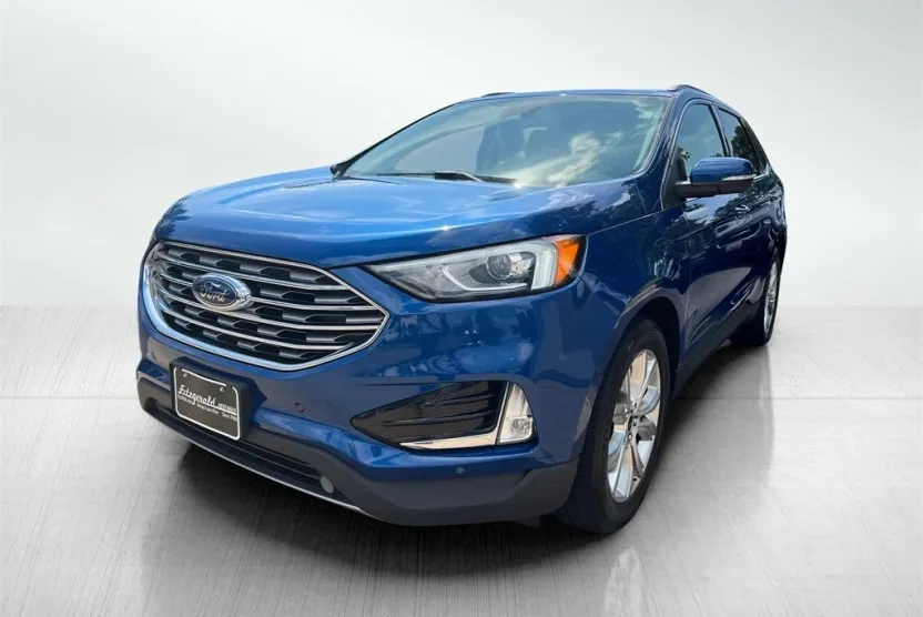 2020 Ford Edge Titanium photo 1