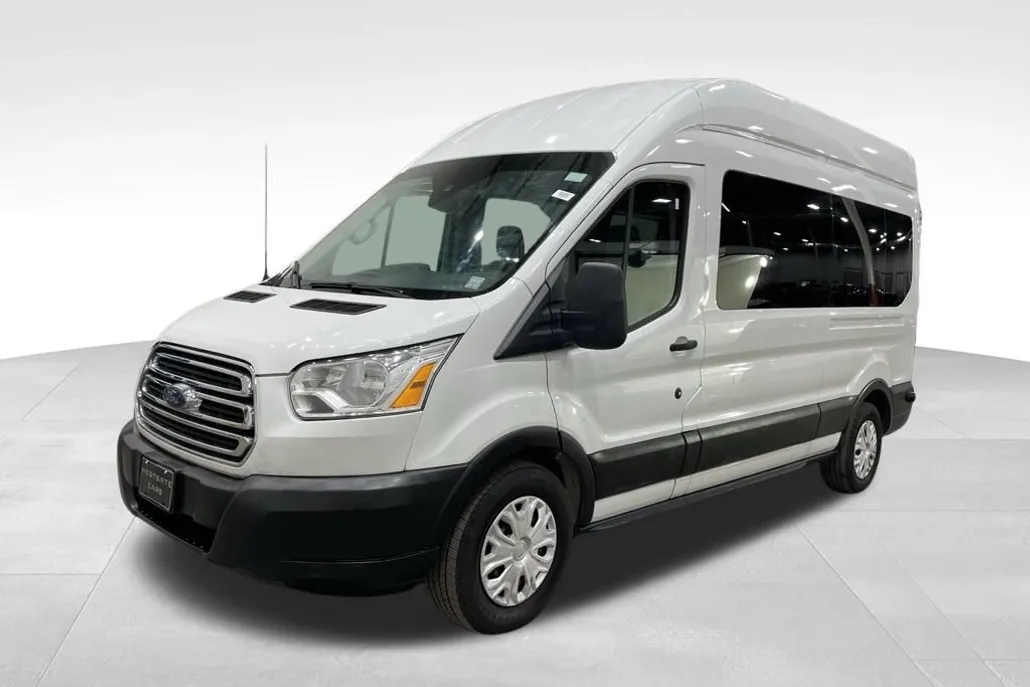 2018 Ford Transit photo 1