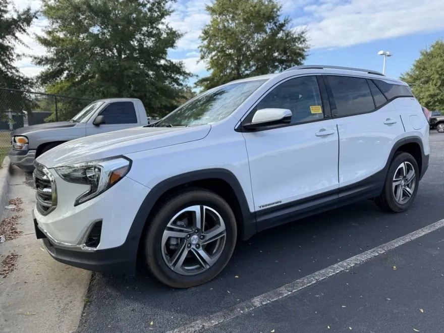 2020 Gmc Terrain SLT photo 1
