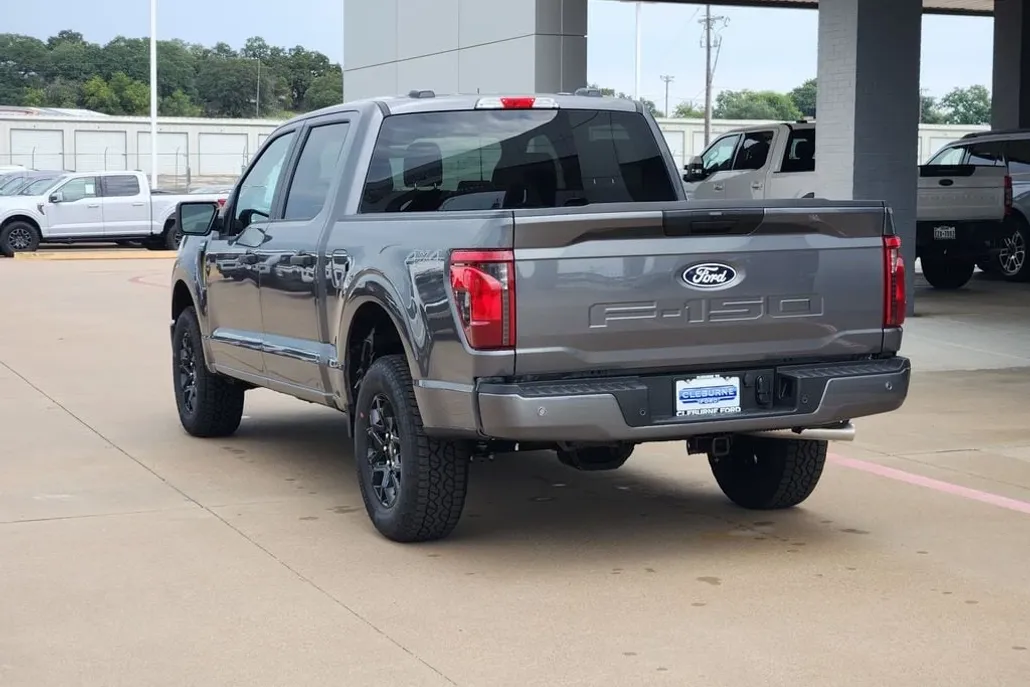 2025 Ford F-150 STX photo 1