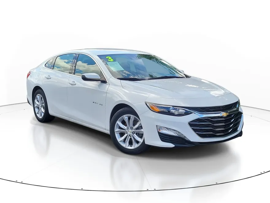 2023 Chevrolet Malibu 1LT photo 1