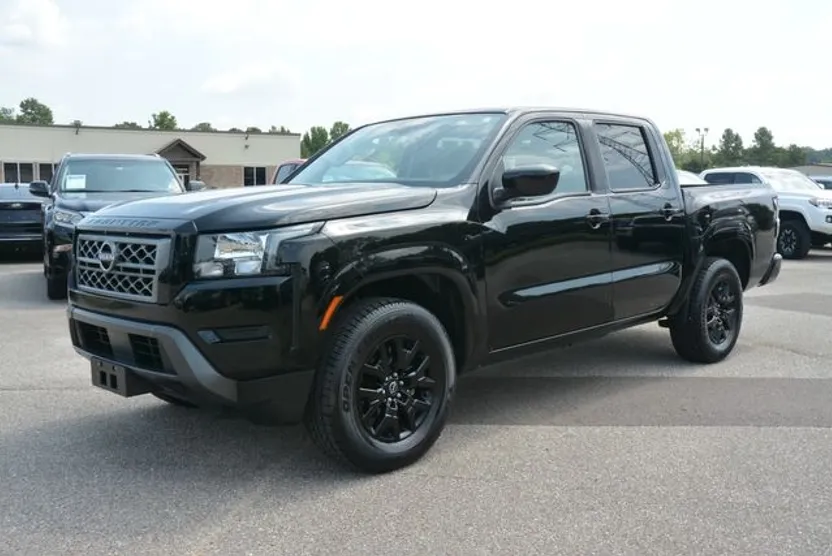 2022 Nissan Frontier SV photo 1