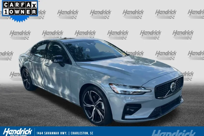 2024 Volvo S60 Ultimate photo 1