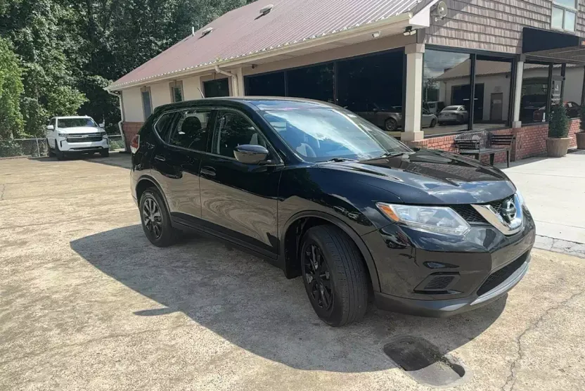 2016 Nissan Rogue S photo 1