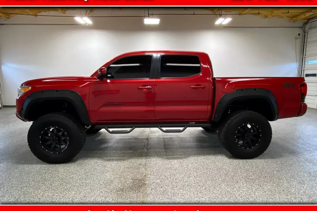 2019 Toyota Tacoma SR Double Cab V6 4x4 photo 1