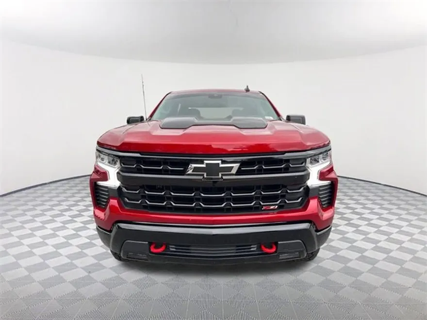 2025 Chevrolet Silverado 1500 LT Trail Boss photo 1