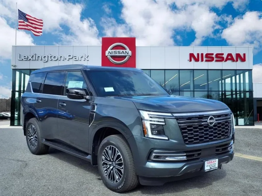 2025 Nissan Armada SL photo 1