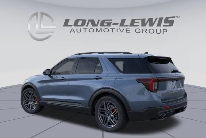 2025 Ford Explorer ST photo 1