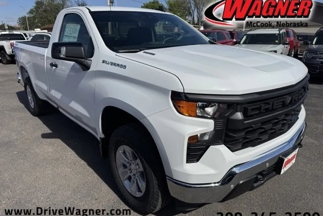 2025 Chevrolet Silverado 1500 photo 1
