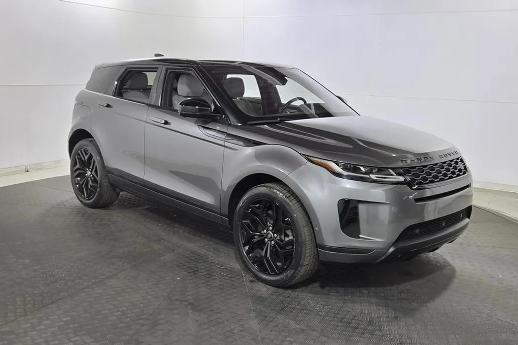 2020 Land Rover Range Rover Evoque SE photo 1