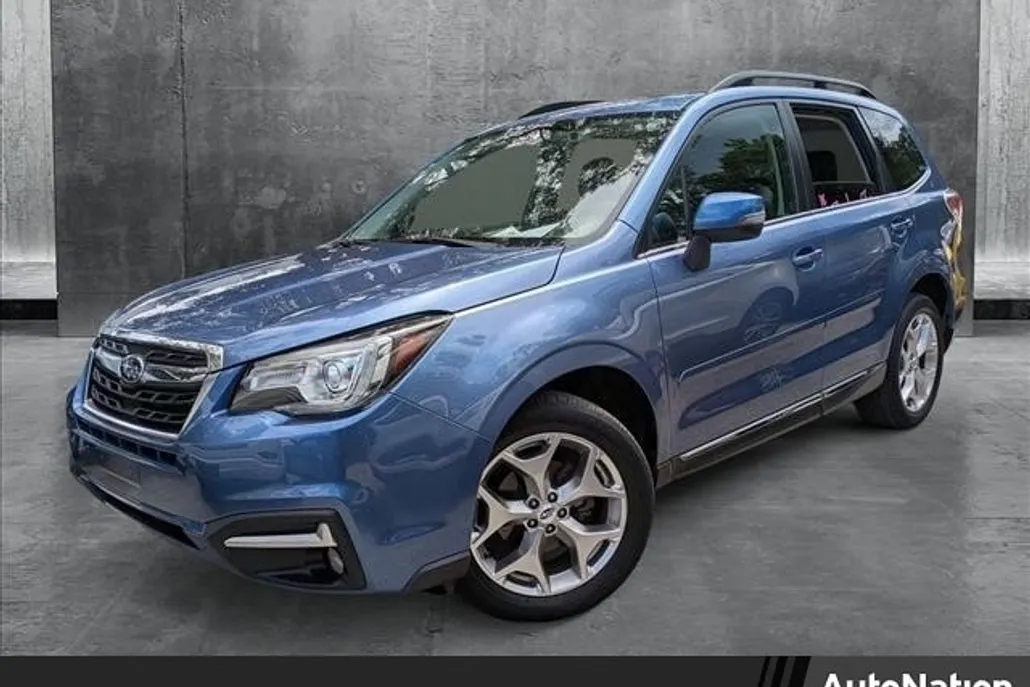 2018 Subaru Forester Touring photo 1