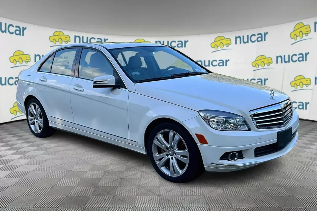 2010 Mercedes Benz C 300 Sport photo 1