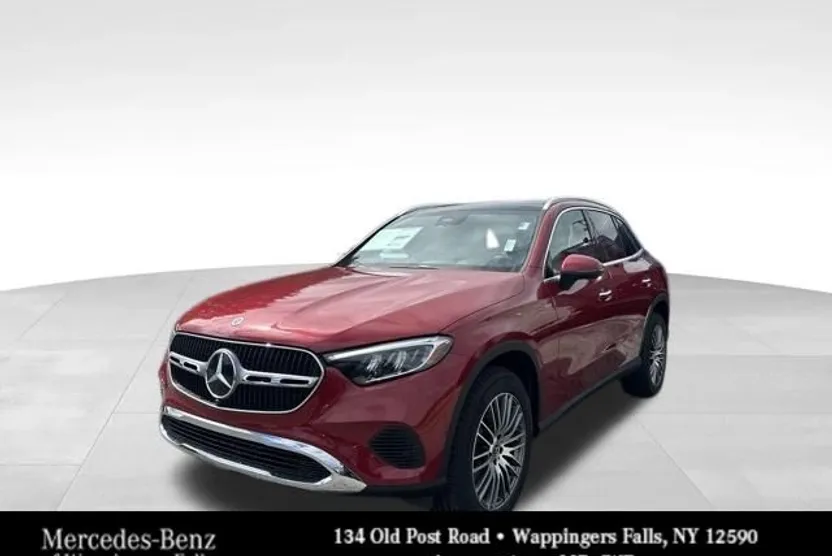 2026 Mercedes Benz GLC 300 4MATIC photo 1