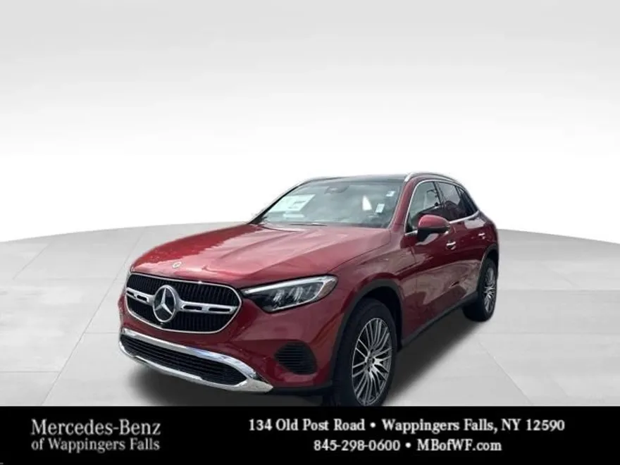 2026 Mercedes Benz GLC 300 4MATIC photo 1