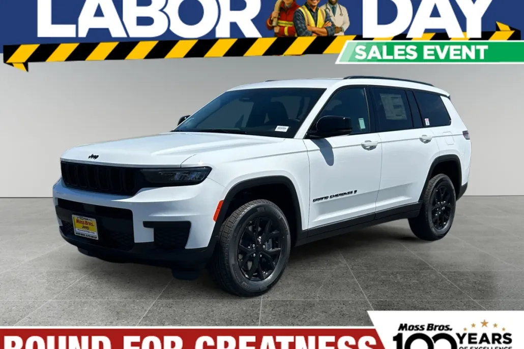 2025 Jeep Grand Cherokee Laredo Sport photo 1