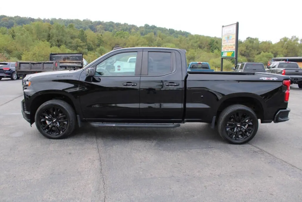 2019 Chevrolet Silverado 1500 RST photo 1