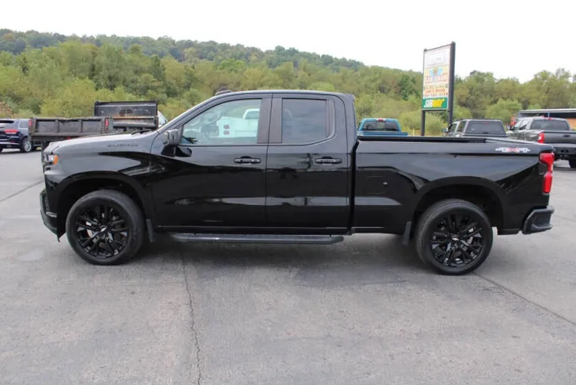 2019 Chevrolet Silverado 1500 RST photo 1
