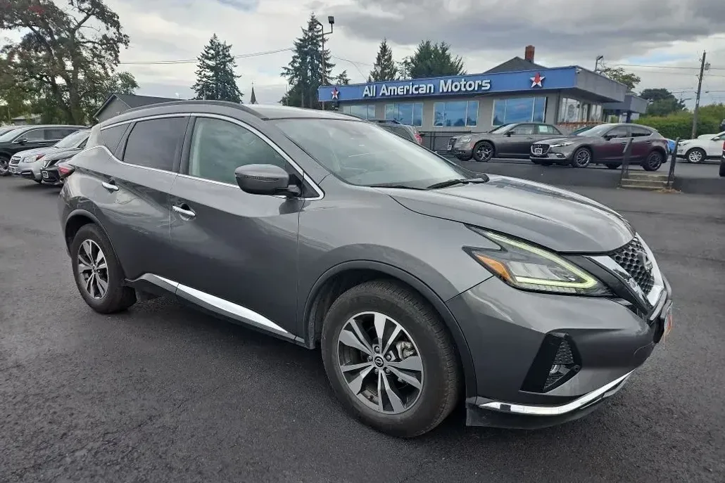 2023 Nissan Murano SV photo 1