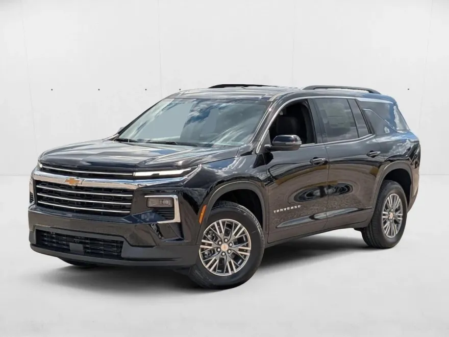 2026 Chevrolet Traverse photo 1