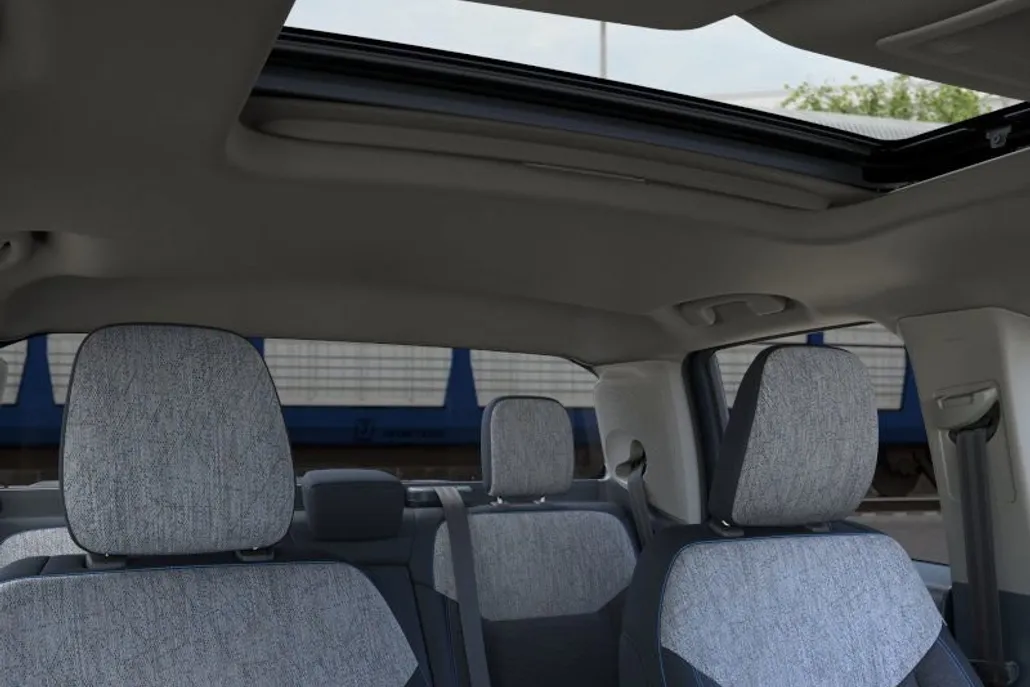 2025 Ford Maverick XLT photo 1