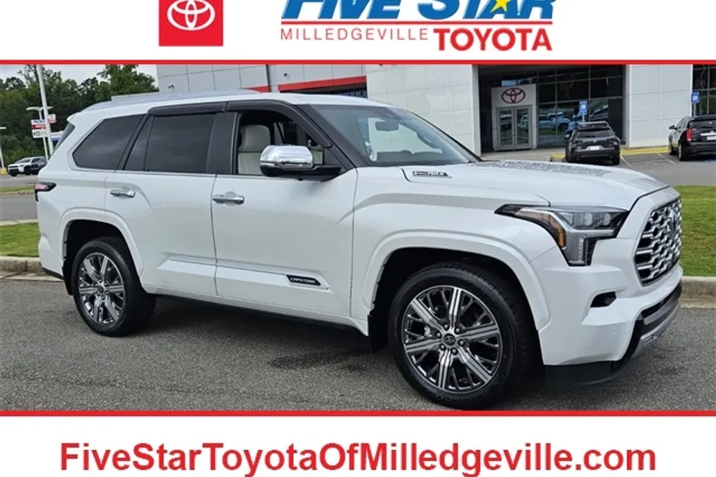 2024 Toyota Sequoia Capstone photo 1