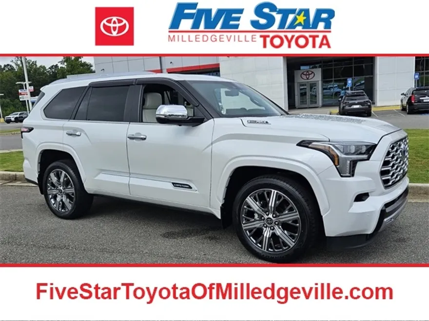 2024 Toyota Sequoia Capstone photo 1