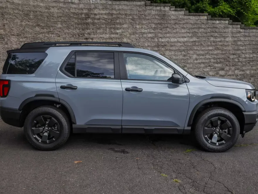 2026 Honda Passport photo 1