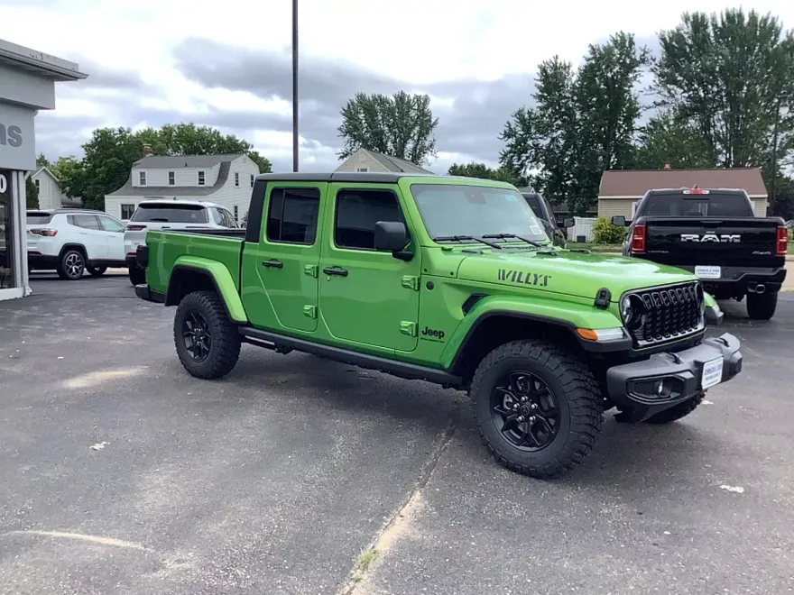 2025 Jeep Gladiator Sport photo 1