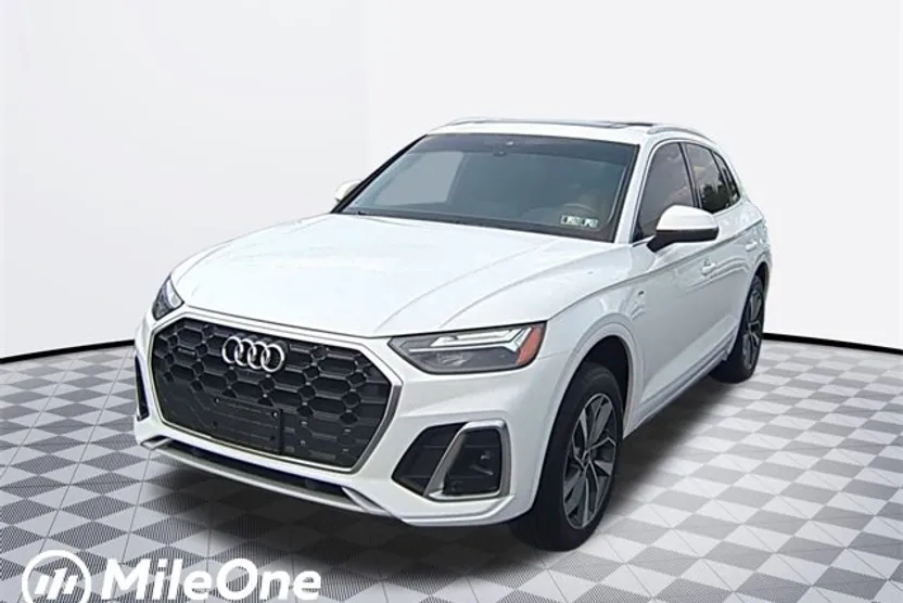 2024 Audi Q5 45 S line Premium photo 1