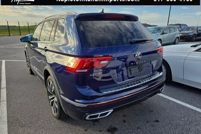 2022 Volkswagen Tiguan SEL Premium R-Line photo 1