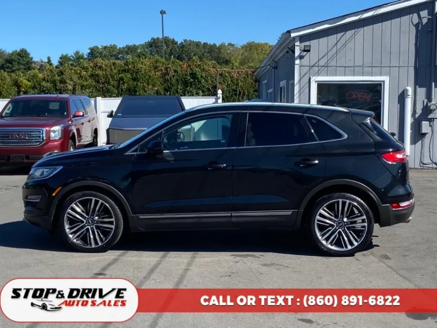 2015 Lincoln MKC Base photo 1
