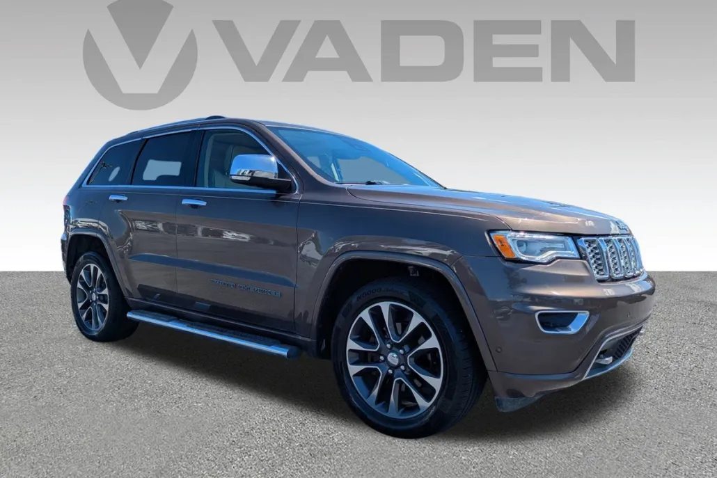 2017 Jeep Grand Cherokee Overland photo 1