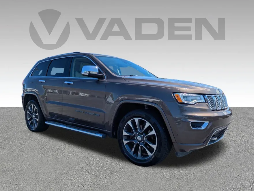 2017 Jeep Grand Cherokee Overland photo 1