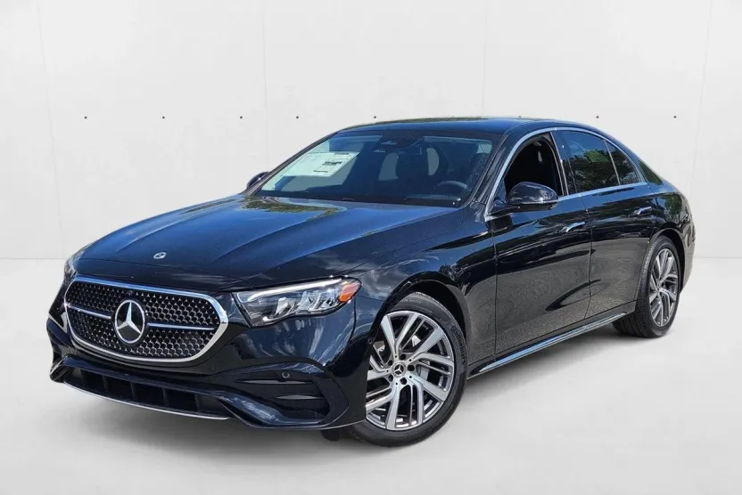 2025 Mercedes Benz E 350 4MATIC Sedan photo 1