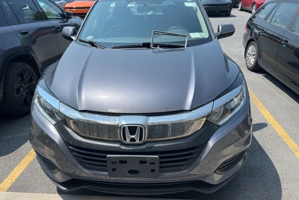 2020 Honda HR-V LX photo 1