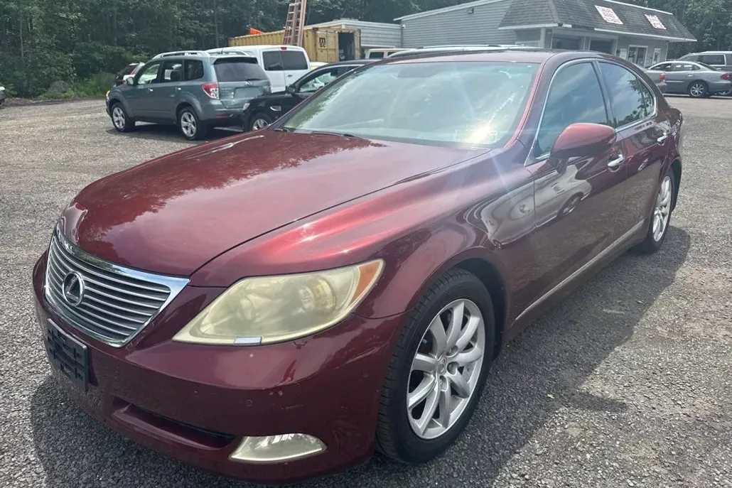 2007 Lexus LS 460 photo 1