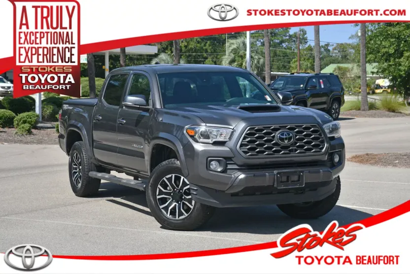 2021 Toyota Tacoma SR5 Double Cab V6 photo 1