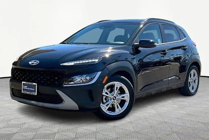 2023 Hyundai Kona SEL photo 1