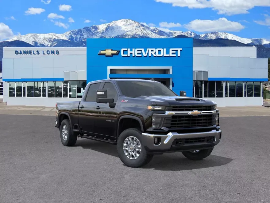 2026 Chevrolet Silverado 2500HD LT photo 1