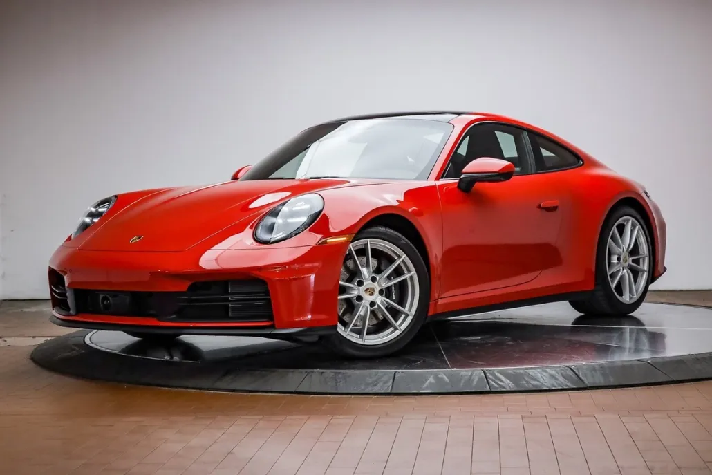 2025 Porsche 911 photo 1