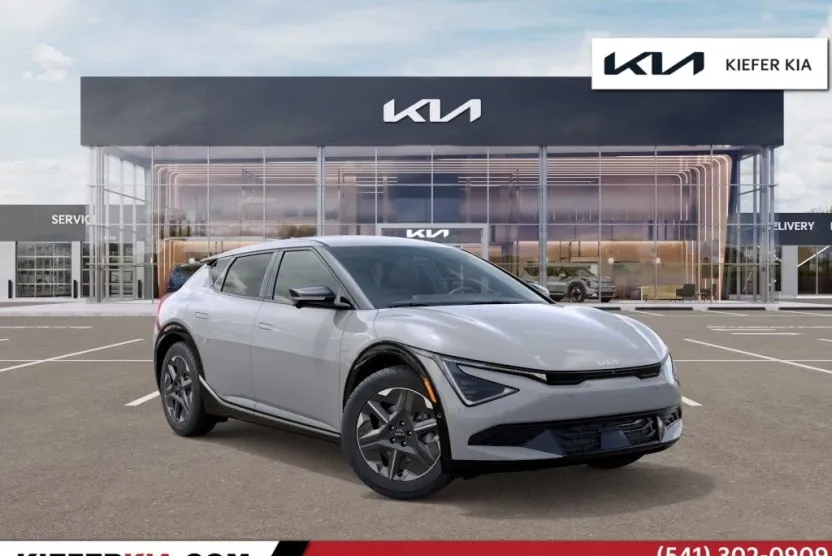 2025 Kia EV6 Light Wind photo 1