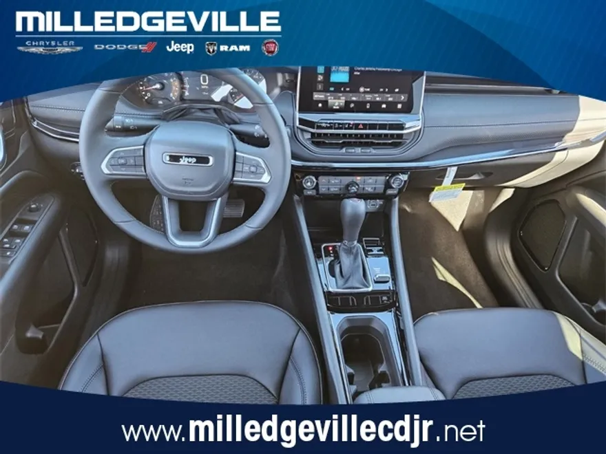 2026 Jeep Compass Latitude photo 1