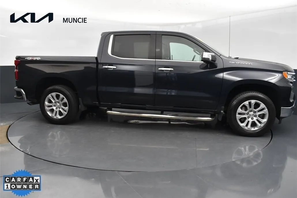 2023 Chevrolet Silverado 1500 LTZ photo 1