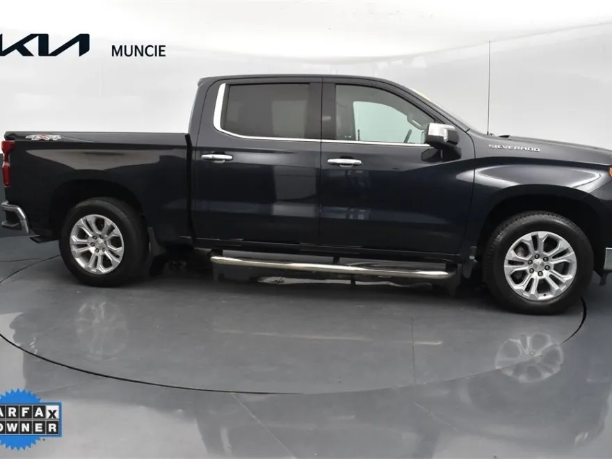 2023 Chevrolet Silverado 1500 LTZ photo 1