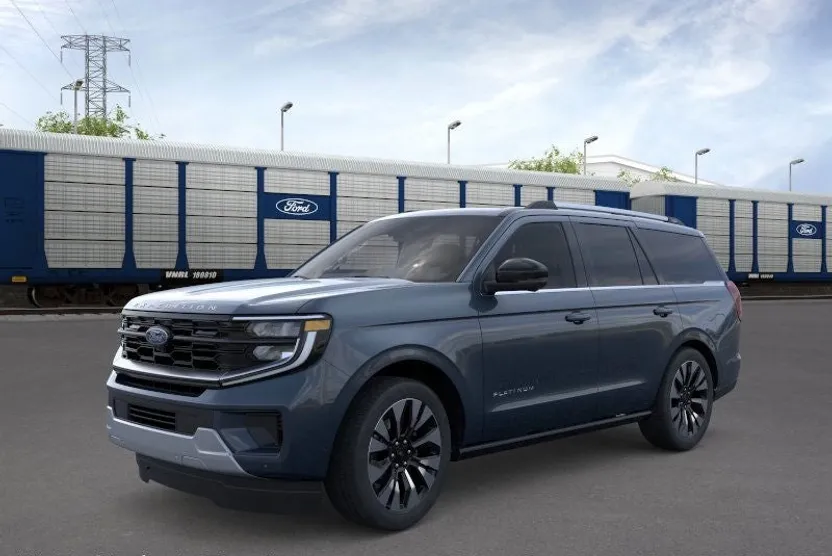 2025 Ford Expedition Platinum photo 1