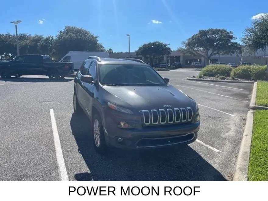 2016 Jeep Cherokee Limited photo 1